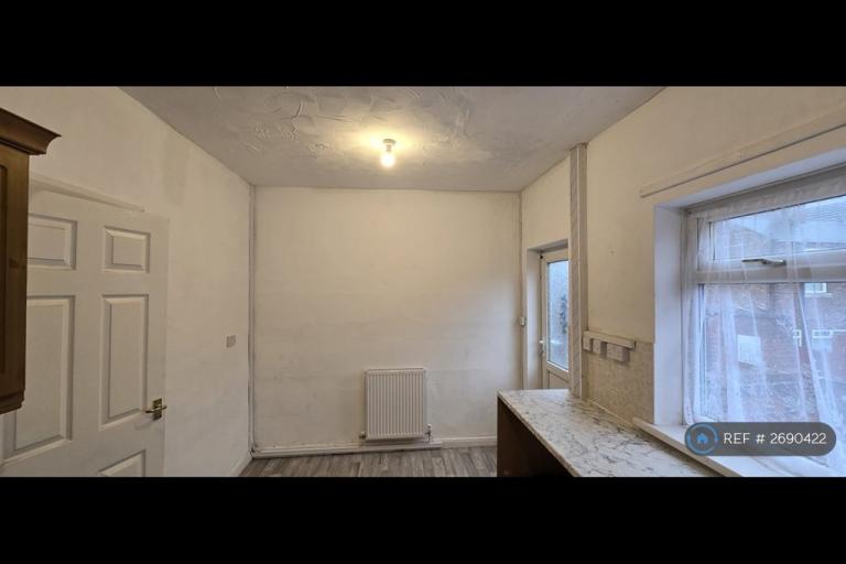 2 bedroom house in Warren Street, Horden, SR8 (2 bed) (#2690422)
