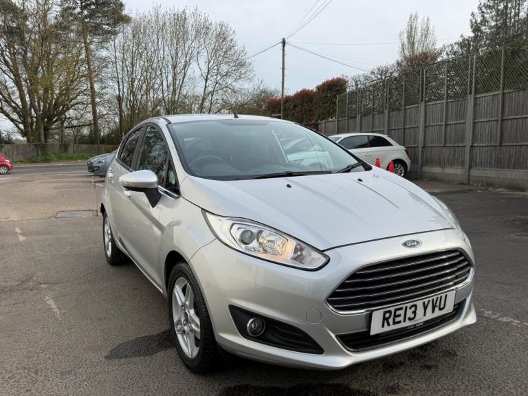 2013 Ford Fiesta 1.0 EcoBoost Zetec 5dr HATCHBACK PETROL Manual