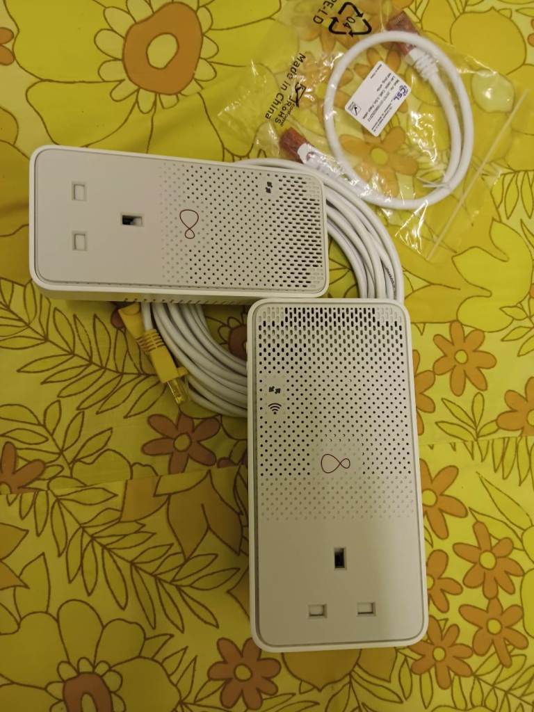 2× Set of Virgin media WiFi Booster Powerline extender