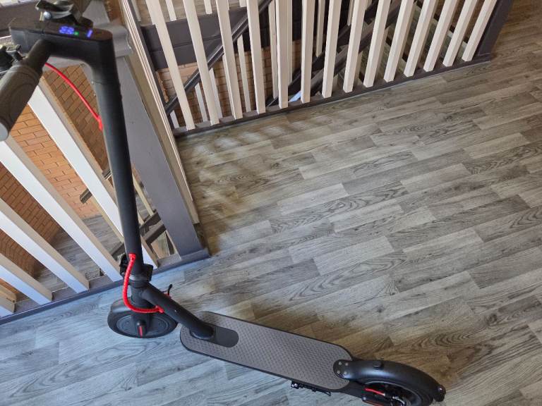 RYDR  electric scooter 