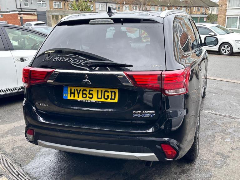 2015 Mitsubishi Outlander 2.0h 12kWh GX4h CVT 4WD Euro 6 (s/s) 5dr ESTATE Petrol/Electric Hybrid ...