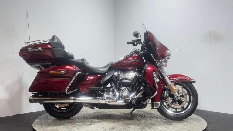 Harley-Davidson Touring 1745 FLHTK ELECTRA GLIDE ULTRA LIMITED 2018 28K MOT CRUI