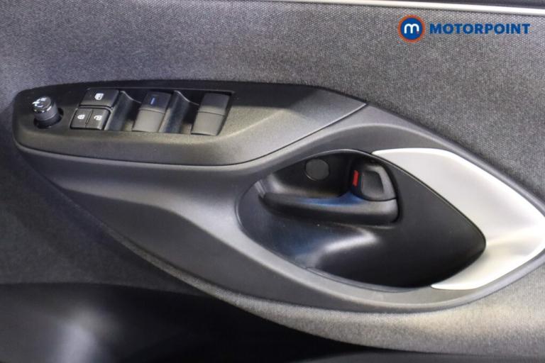 2022 Toyota Yaris Cross 1.5 Hybrid Design 5dr CVT Estate Hybrid Automatic