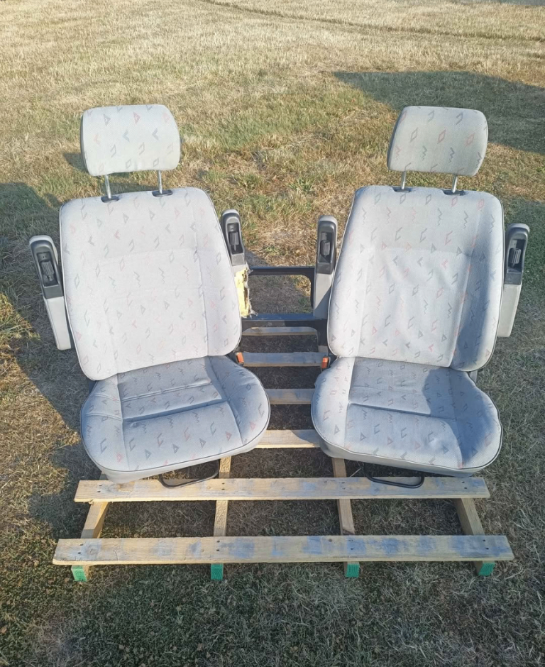 VW T4 captain seats with 1 base