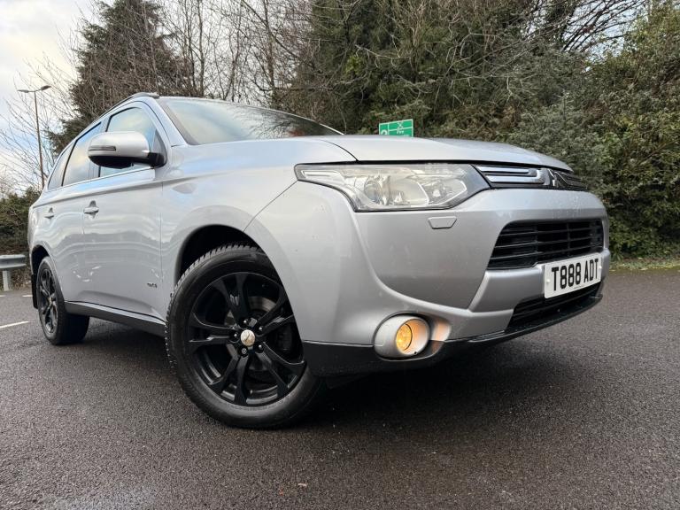 2013 Mitsubishi Outlander 2.2 DI-D GX4 5dr Auto ESTATE Diesel Automatic