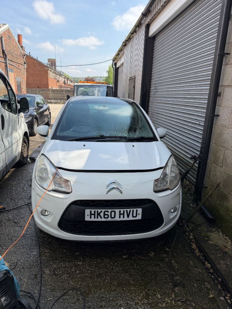 Citroen, C3, Hatchback, 2011, Manual, 1360 (cc), 5 doors