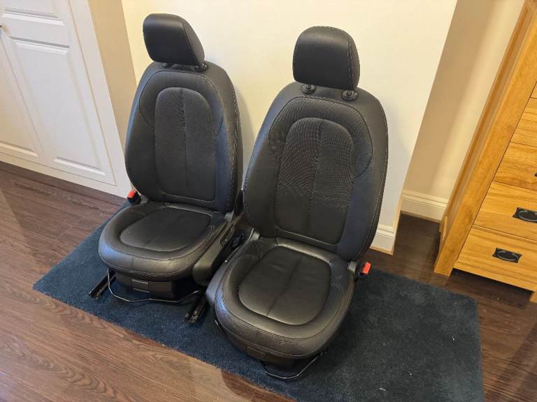 **FREE**BMW X1 F48 Leather Front Seats 