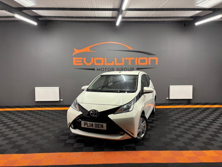 2014 Toyota AYGO 1.0 VVT-i X-Pression 5dr HATCHBACK Petrol Manual