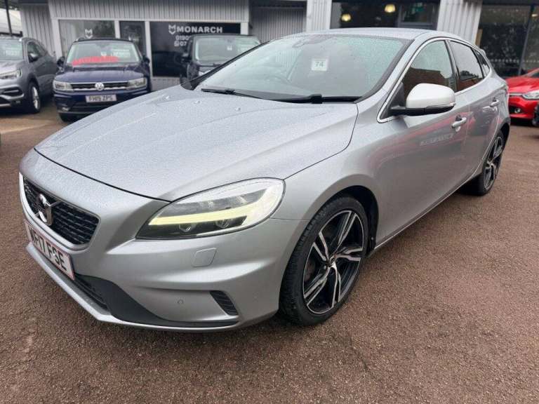 2017 Volvo V40 2.0 D4 R-Design Pro Hatchback 5dr Diesel Manual Euro 6 (s/s) (190 ps) Hatchback Di...