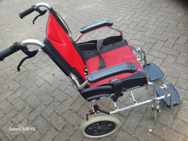 Wheelchair. Aluminium 