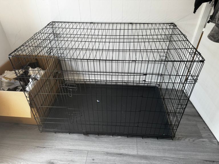 Large Double Door Dog Crate / Cage with Tray – Great Condition
