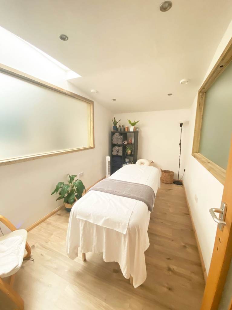 Beauty Room | Artist Studio | Therapy Room | Creative Space | Office in Hackney East London E9