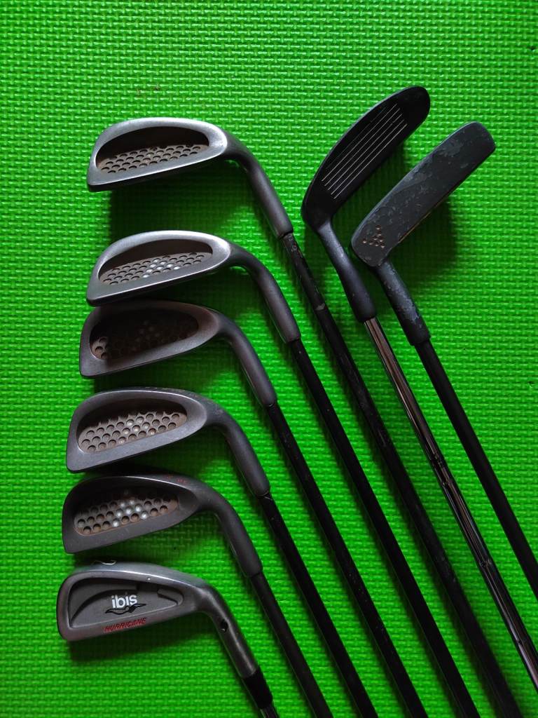 GOLF CLUBS 8 PCs with BALL RETRIEVER 