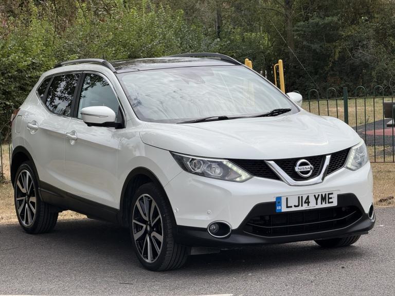 NISSAN QASHQAI 1.2 DIG-T Tekna 2014