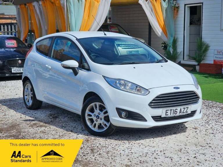 2016 Ford Fiesta 1.25 Zetec Euro 6 3dr HATCHBACK Petrol Manual