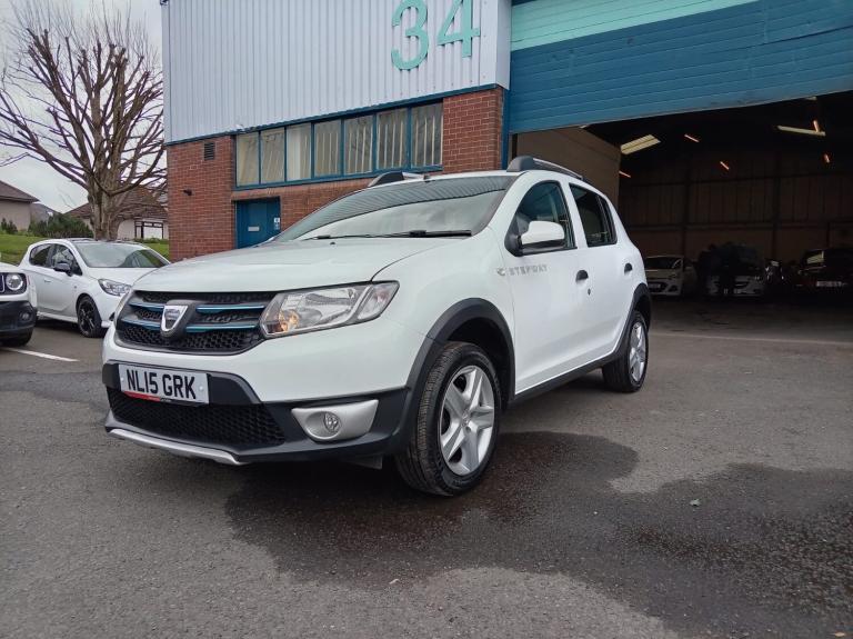 2015 Dacia Sandero Stepway 1.5 dCi Laureate 5dr HATCHBACK Diesel Manual