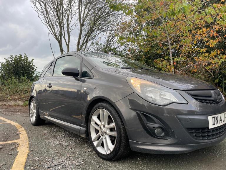 VAUXHALL CORSA 1.4 SRI 14 REG GREY 3 DOOR MOT MAY 3RD 2026 TAX £165 LOW INSURANCE 50+MPG