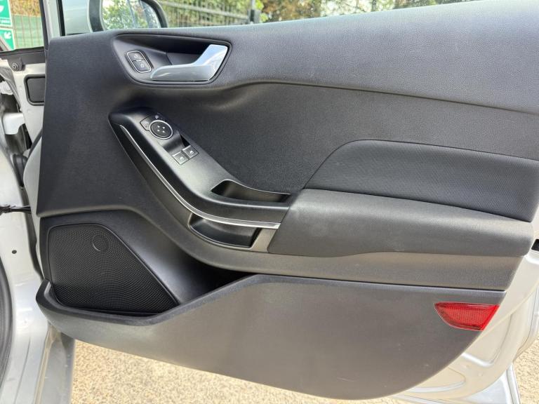 2018 Ford Fiesta 1.1 Ti-VCT Zetec Hatchback 5dr Petrol Manual Euro 6 (s/s) (85 ps) Hatchback Petr...
