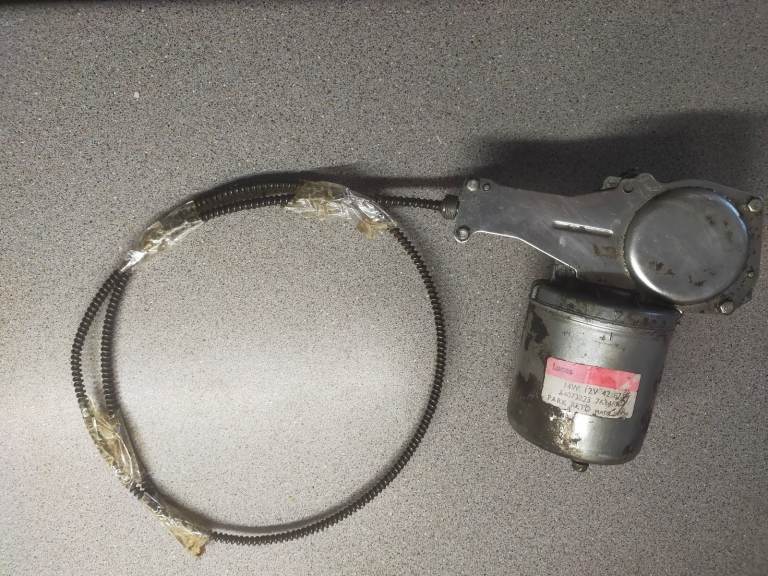LANDROVER DEFENDER WIPER MOTOR AND CABLE