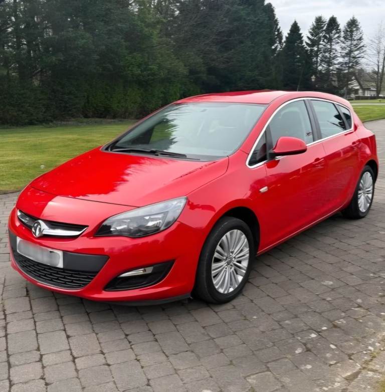 Vauxhall, ASTRA, Hatchback, 2015, Manual, 1598 (cc), 5 doors