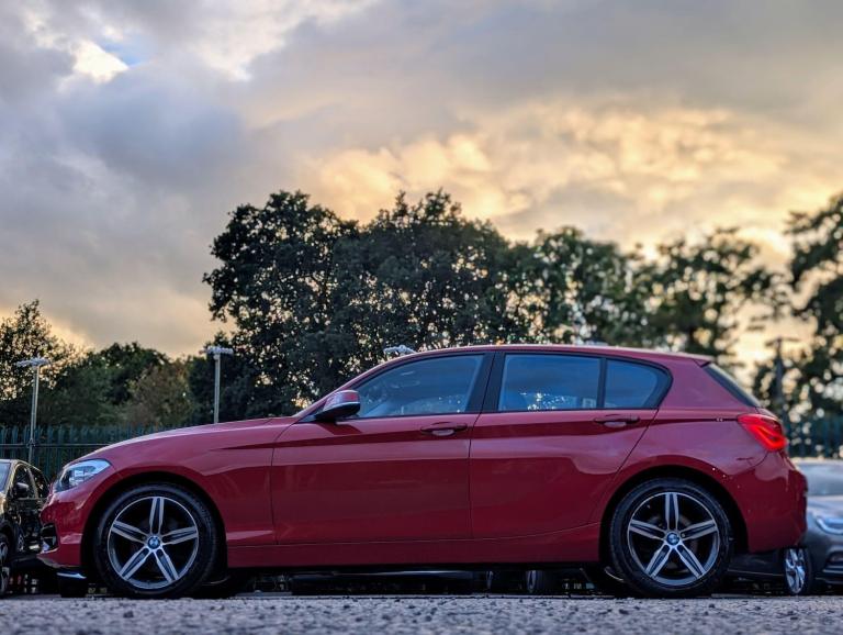 2017 BMW 1 Series 2.0 120i Sport Auto Euro 6 (s/s) 5dr HATCHBACK Petrol Automatic