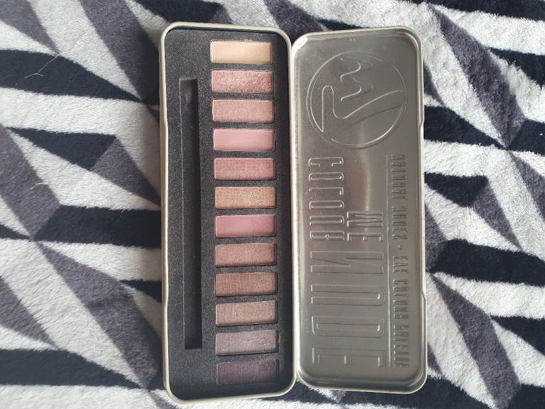 W7 makeup pallets.  8 pallets. Pre owned lightly used. Good condition 