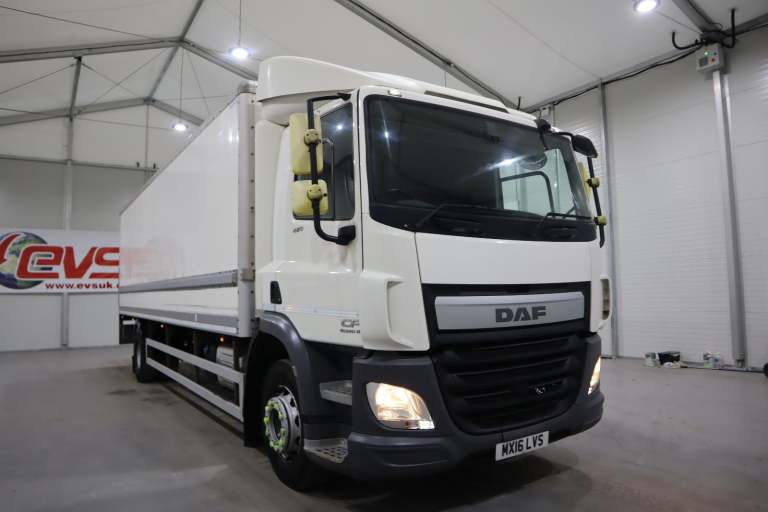 2016 (16 PLATE) DAF CF220 4x2 Euro 6 Boxes