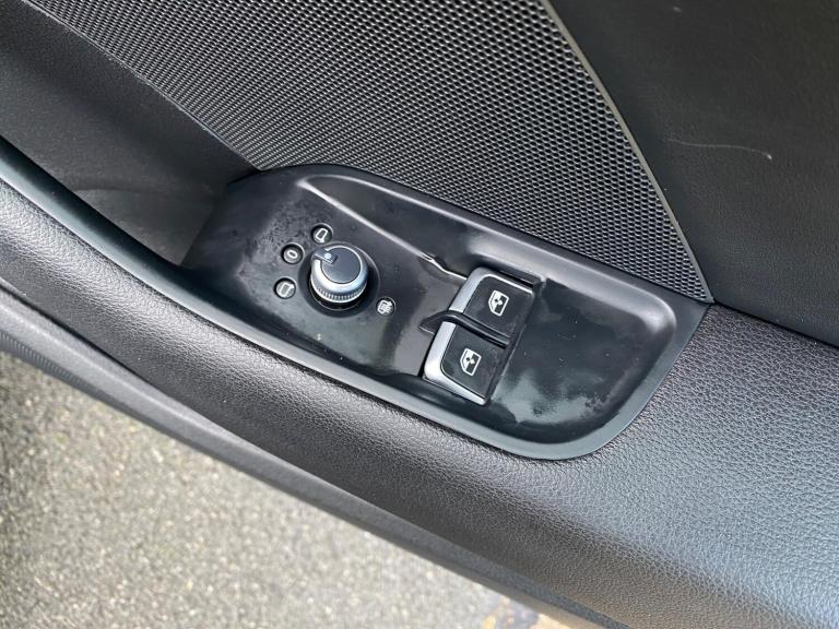 2017 Audi A3 1.5 TFSI CoD S line Euro 6 (s/s) 3dr HATCHBACK Petrol Manual