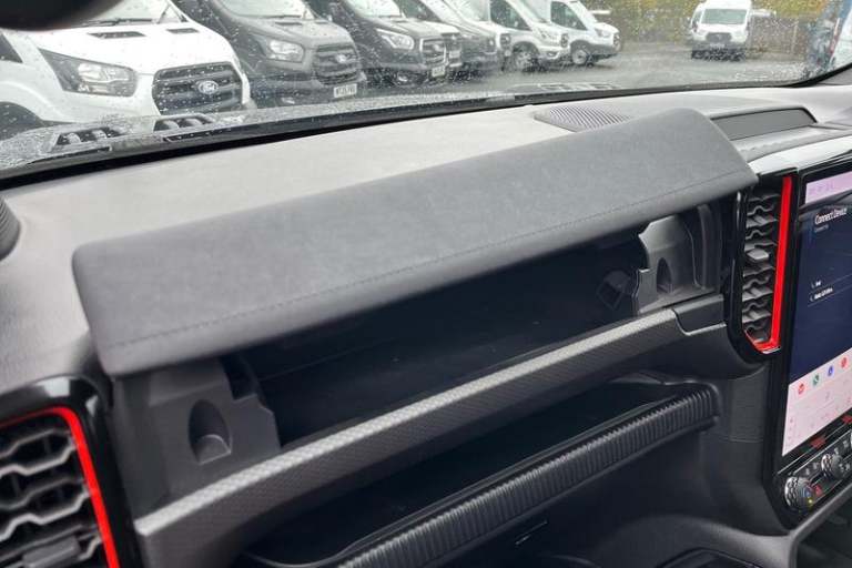 2025 Ford Ranger Raptor AUTO 2.0 EcoBlue 210ps 4x4 Double Cab Pick Up  SYNC4 NAVIGATION, POW Pick...