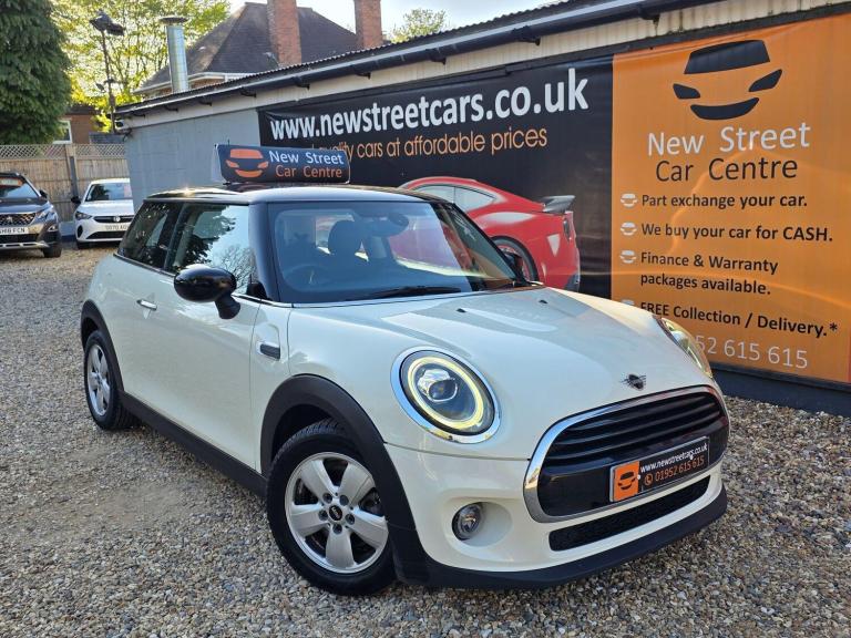 2019 MINI Hatch 1.5 Cooper Classic Euro 6 (s/s) 3dr HATCHBACK Petrol Manual
