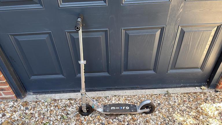 Micro flex scooter older child up to adult 