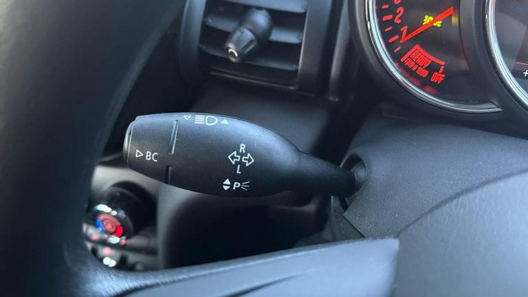 2018 MINI Hatch 1.5 One Euro 6 (s/s) 3dr HATCHBACK Petrol Manual