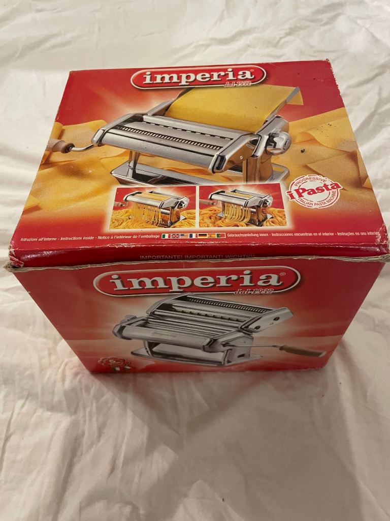 Imperia pasta machine