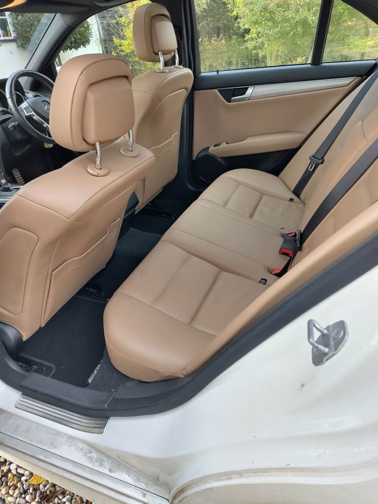 Mercedes-Benz, C CLASS, Saloon, 2012, Semi-Auto, 3498 (cc), 4 doors