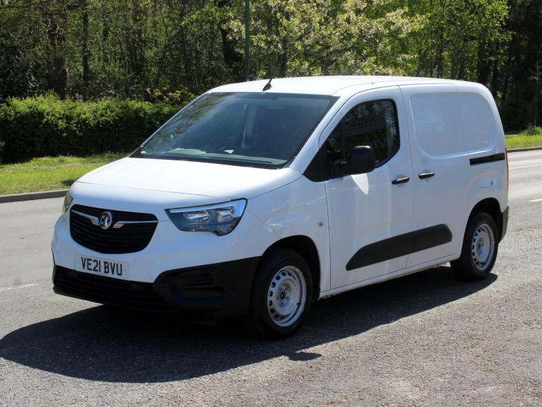 2021 Vauxhall Combo 1.5 Turbo D 2000 Edition Panel Van 4dr Diesel Manual L1 H1
