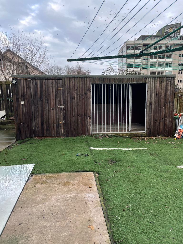 Very large dog kennel 