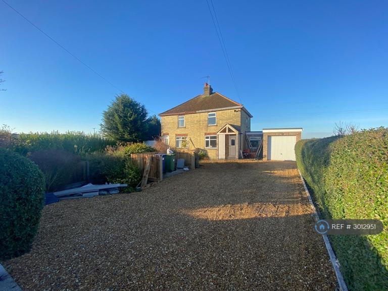 2 bedroom house in Herne Road, Ramsey, Huntingdon, PE26 (2 bed) (#3012951)