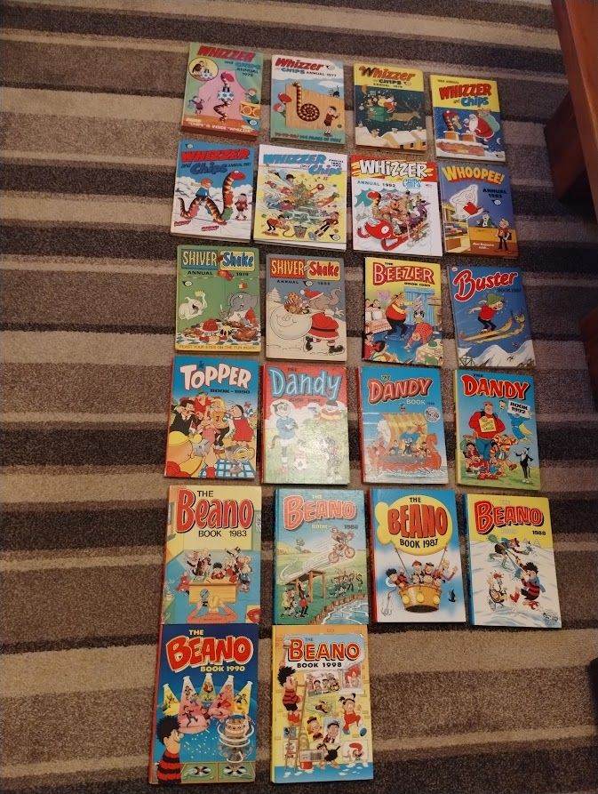 image for 22 Beano, Dandy Whizzer and Chips etc Magazine Annuals  1973-1998  Collect only