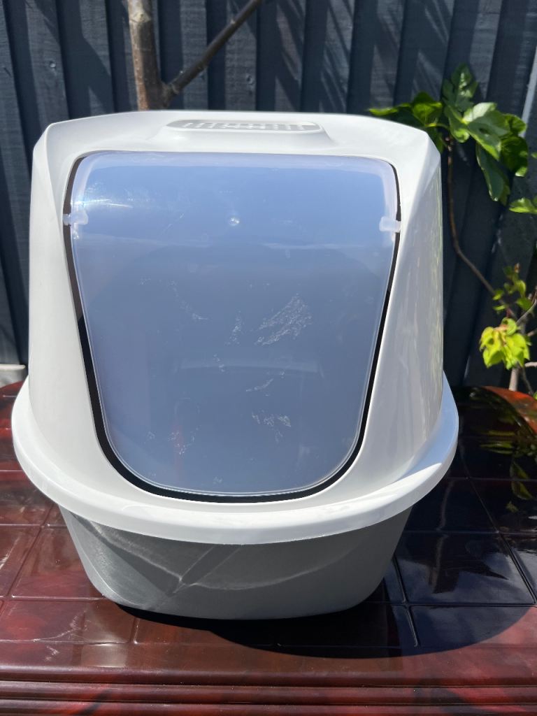 Litter box 