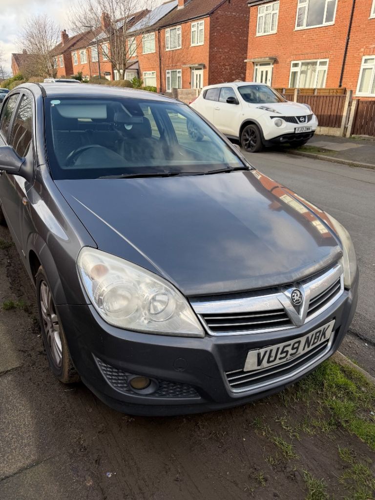 Vauxhall, ASTRA, Hatchback, 2009, Other, 1796 (cc), 5 doors - AUTOMATIC. MOT till Sep. 2026