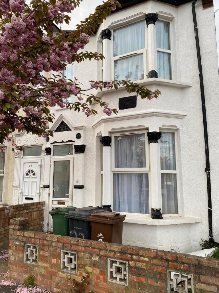 5/6 Bedroom House 