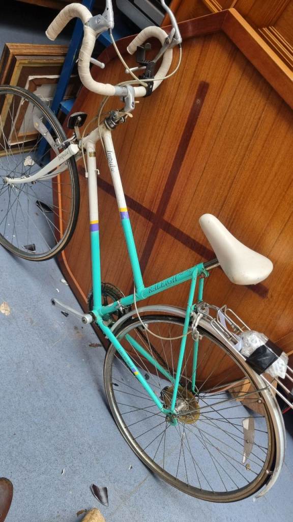 Vintage Raleigh impulse ladies bike 