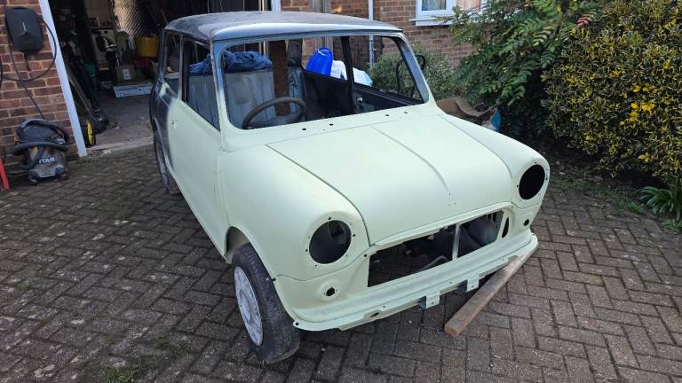 1991 Rover Mini Neon