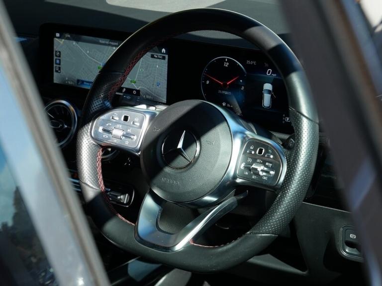 2022 Mercedes-Benz GLA 1.3 GLA180 AMG Line (Premium) SUV 5dr Petrol 7G-DCT Euro 6 (s/s) (136 ps) ...