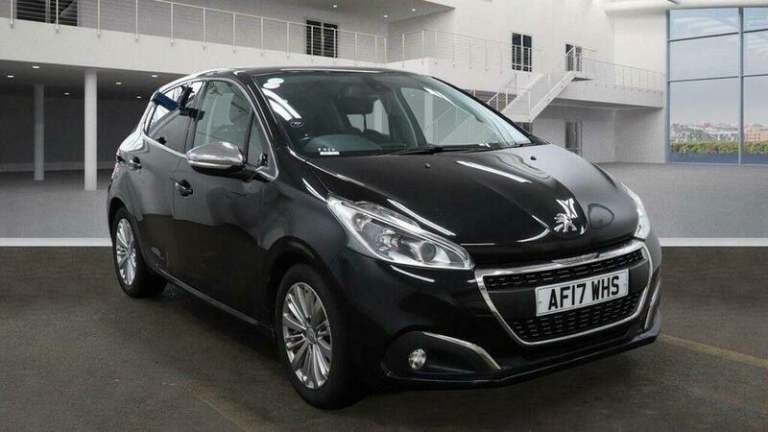 2017 Peugeot 208 1.2 PureTech 82 Allure 5dr HATCHBACK PETROL Manual