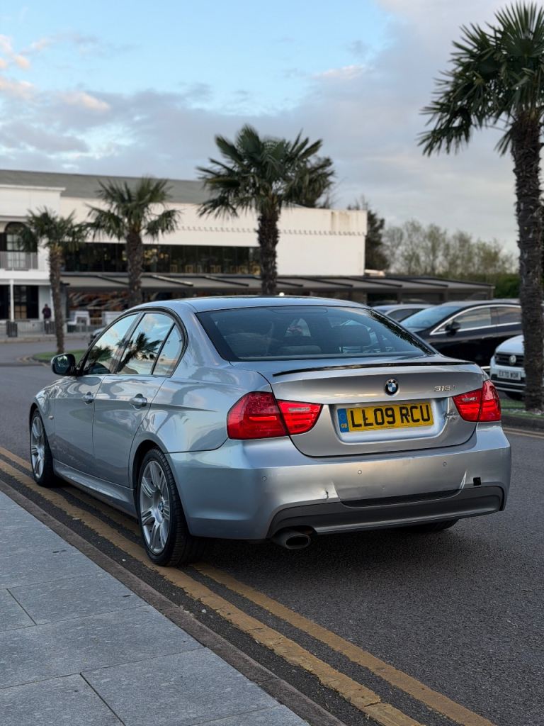 Bmw 3 Series PETROL ULEZ FREE FRESH MOT