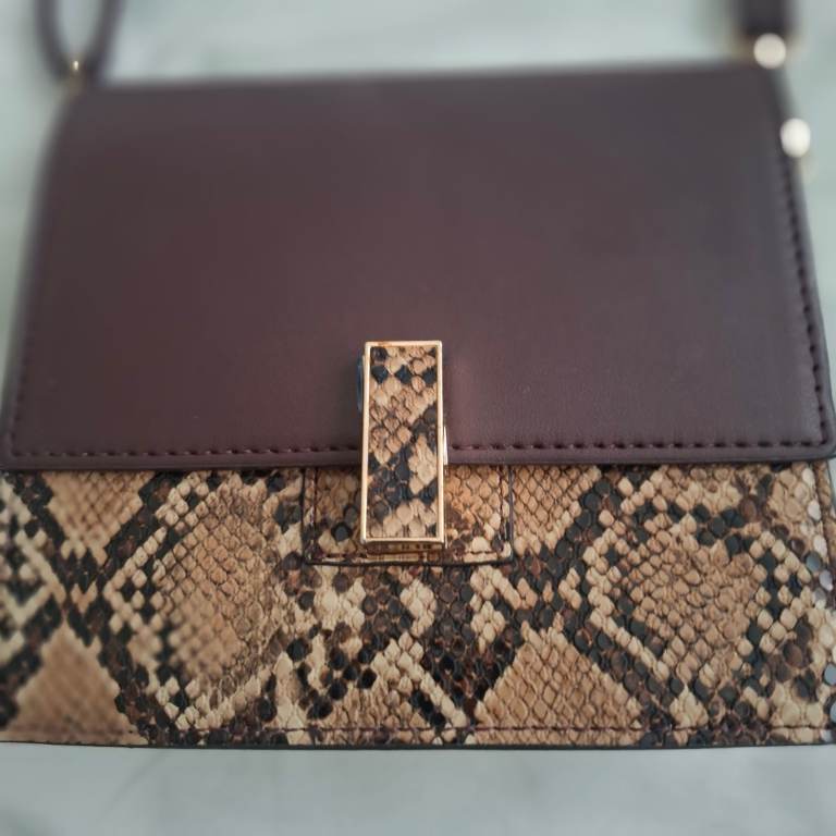 New Look purple & snakeskin effect small shoulder bag