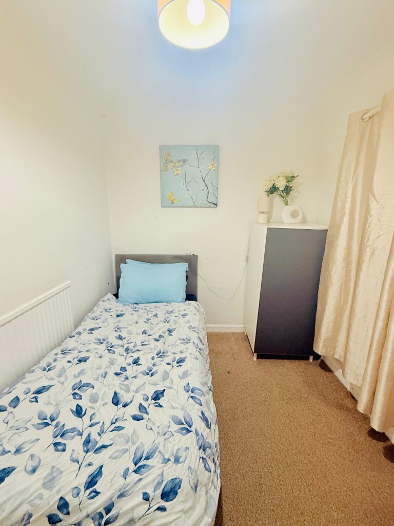 Cardiff Single Room For Rent