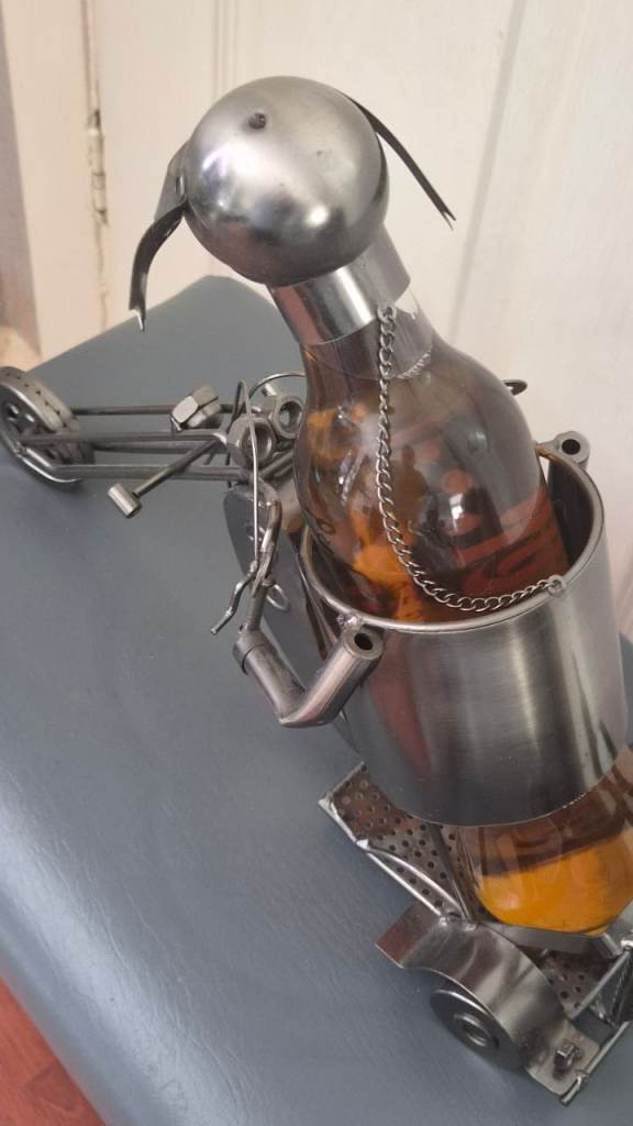 Unique Metal Motorcycle Wine Bottle Holder & Dragon Wine Bottle Holder