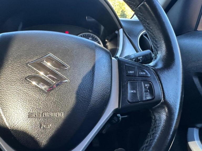SUZUKI VITARA 1.6 SZ-T Euro 6 (s/s) 5dr 2016